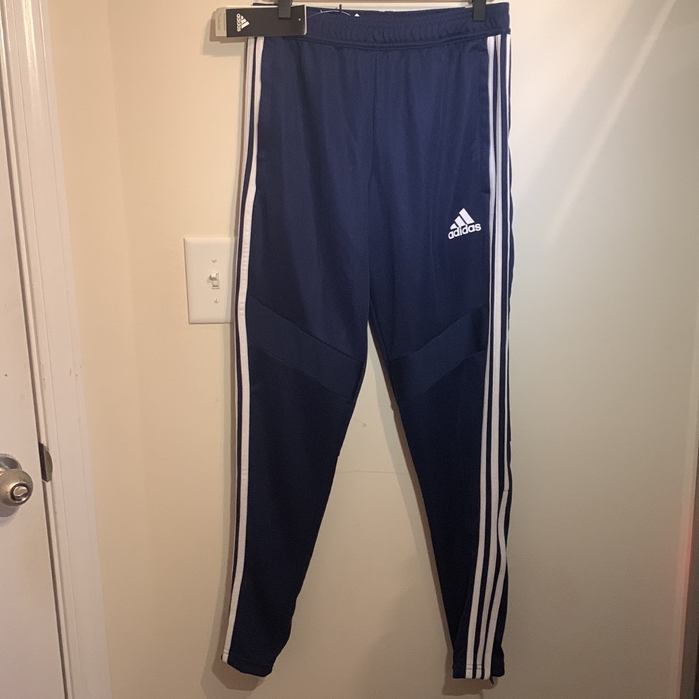 Adidas Tiro 19 training pants/joggers! Mens Small, NWT
